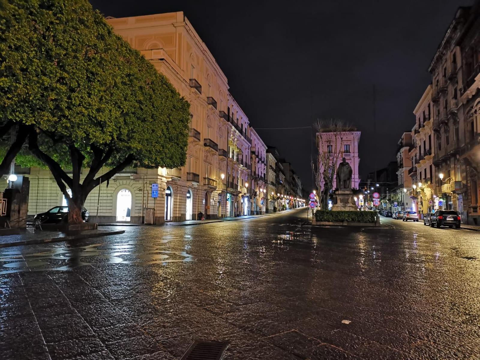 Residenza Del Turista Bed & Breakfast Catania Exterior photo